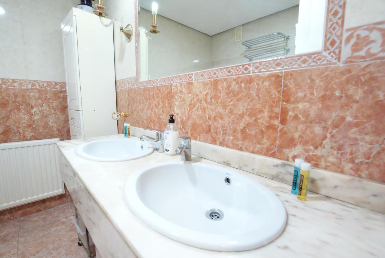 Apartamento Lujoso y espacioso piso en el corazón de Alicante con hidromasaje Exterior foto