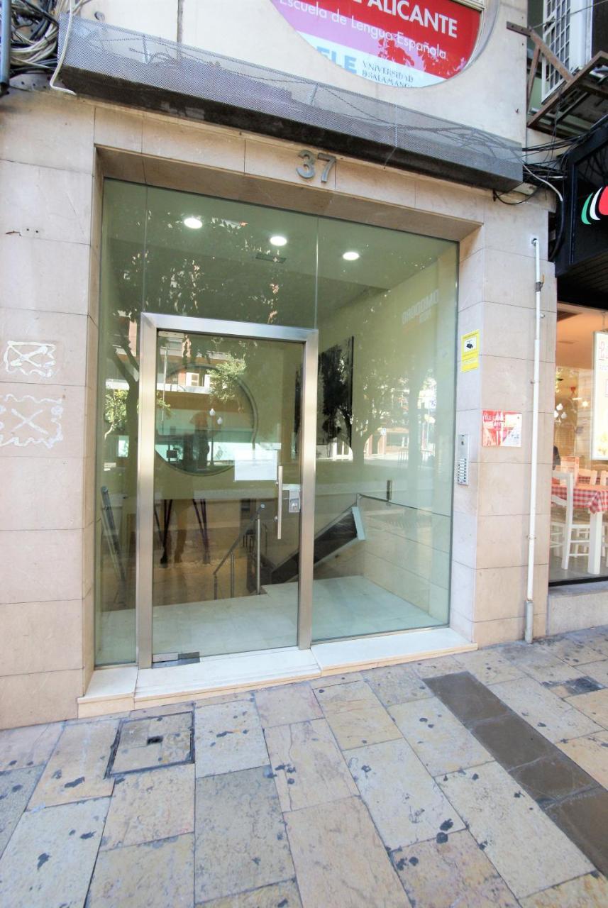 Apartamento Lujoso y espacioso piso en el corazón de Alicante con hidromasaje Exterior foto