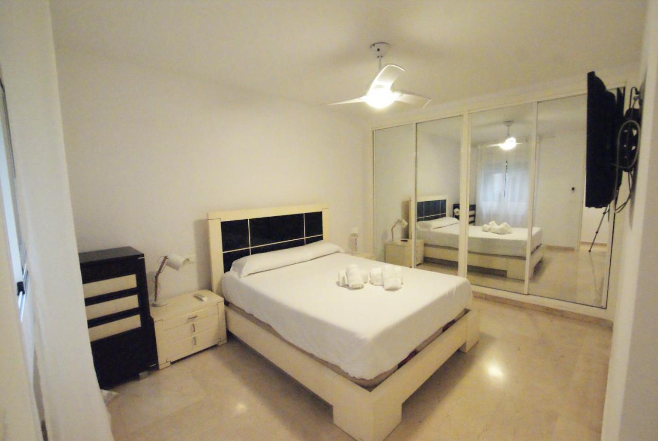 Apartamento Lujoso y espacioso piso en el corazón de Alicante con hidromasaje Exterior foto