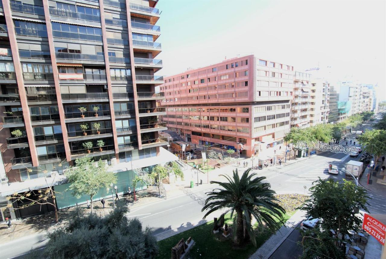 Apartamento Lujoso y espacioso piso en el corazón de Alicante con hidromasaje Exterior foto